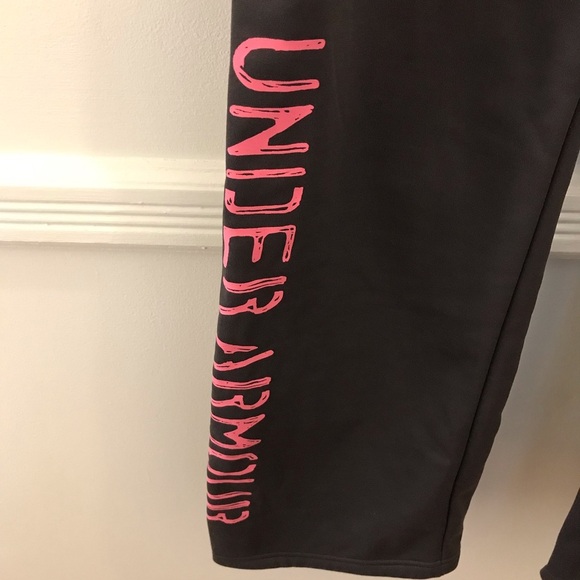 Under Armour Gray Pink Sweatpants small - Picture 3 of 6